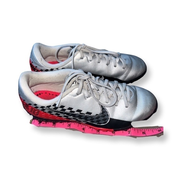 NIKE indoor cleats grey gray silver red and black girls US size 1 - Picture 8 of 10